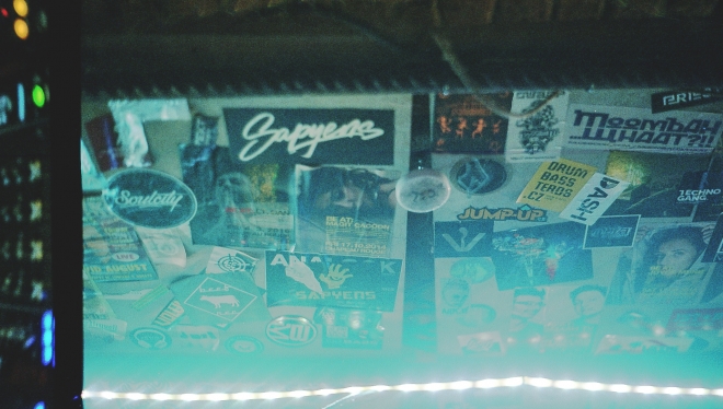 50 safensound, Cross club